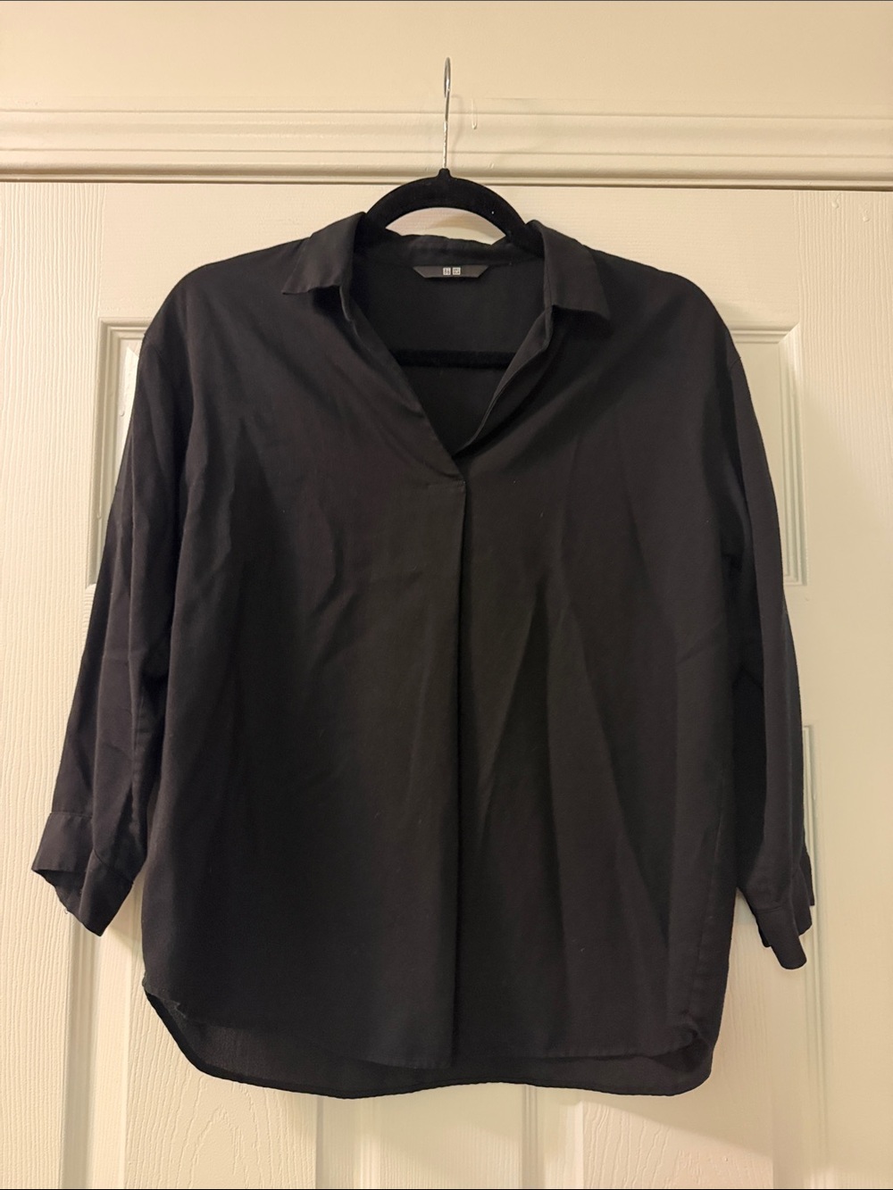 Uniqlo Black Button-Down Shirt